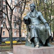 Памятник И.А. Крылову. Современная фотография