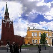 1. Троицкая башня и Арсенал Московского Кремля. Современная фотография