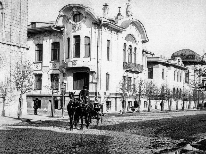 3. Особняк Миндовского на Поварской. Фотография 1910-х годов.
