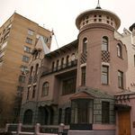 59. Дом был построен по проекту архитектора А.У. Зеленко в 1906 году