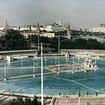11. Бассен «Москва». Фотография 1980-х годов