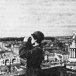 8. «Небесный патруль» на Пушкинской площади. Фотография 1941 года